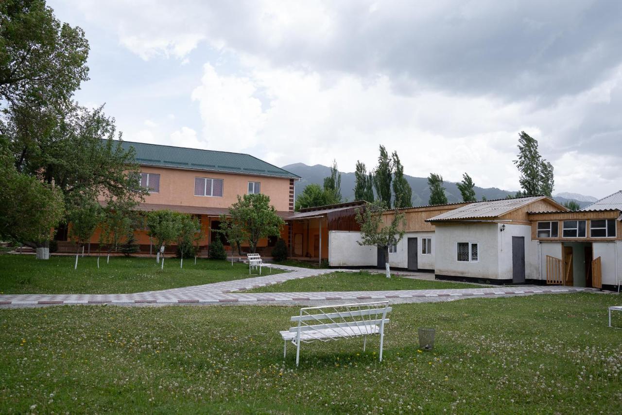 Imeni Karla Marksa  Guest House Jekshen מראה חיצוני תמונה